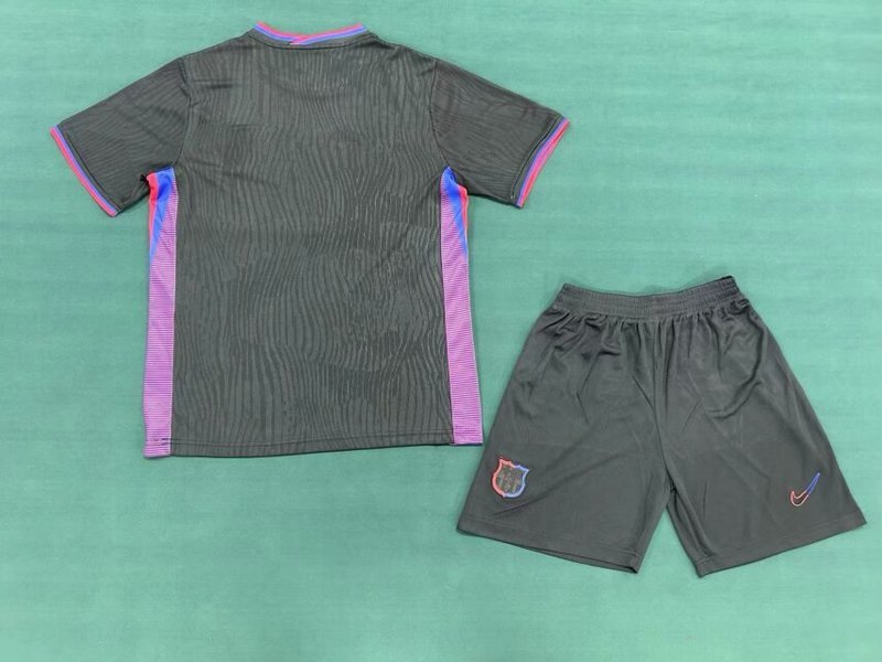 Barcelona 24/25 Adults short sleeved training suit with top and pants