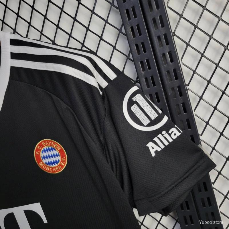 Bayern Munich 24/25 Third Black Goalkeeper Jersey- Fans Version