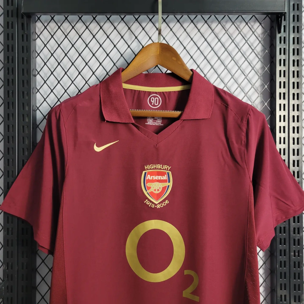 Arsenal Retro 05-06 Home Stadium Jersey