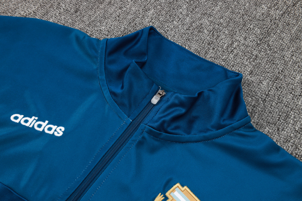 Argentina 24-25 adult long sleeved half zip training suit with top and pants