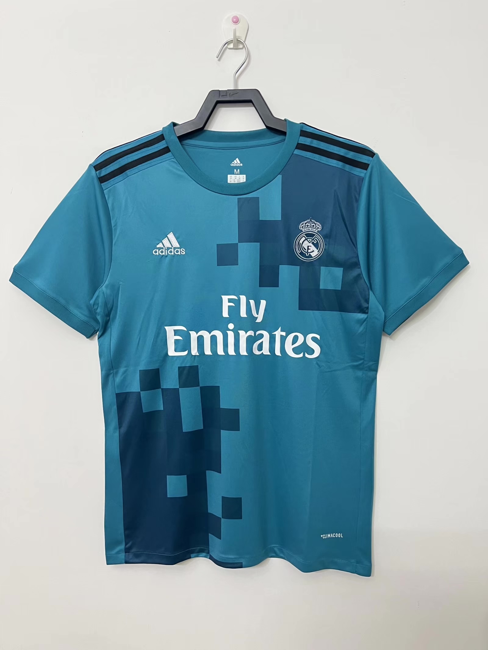 Real Madrid  Retro 2017-2018 Second away game  jersey