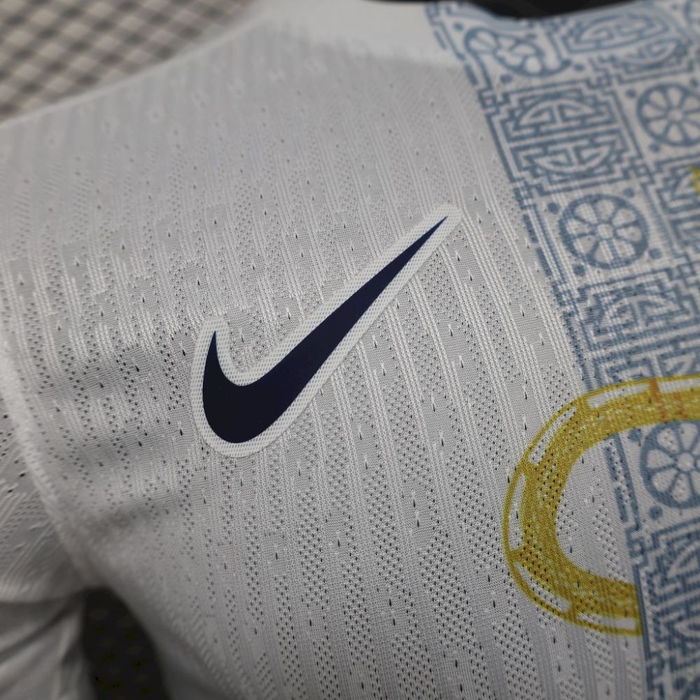 Tottenham 25/26 White Gold Snake Edition Jersey-Player Version