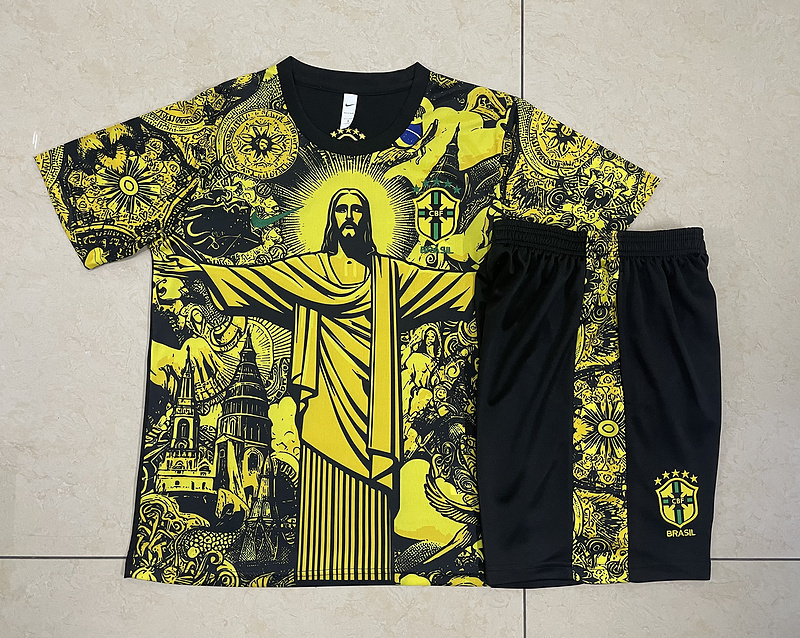 Brazil  24/25 Adult Sleeveless Shirt+Shorts