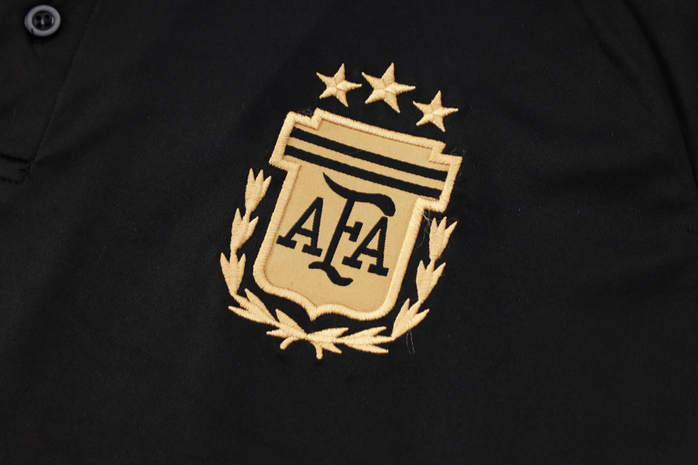 Argentina 24/25 Adult Short sleeved Shirt+Pants