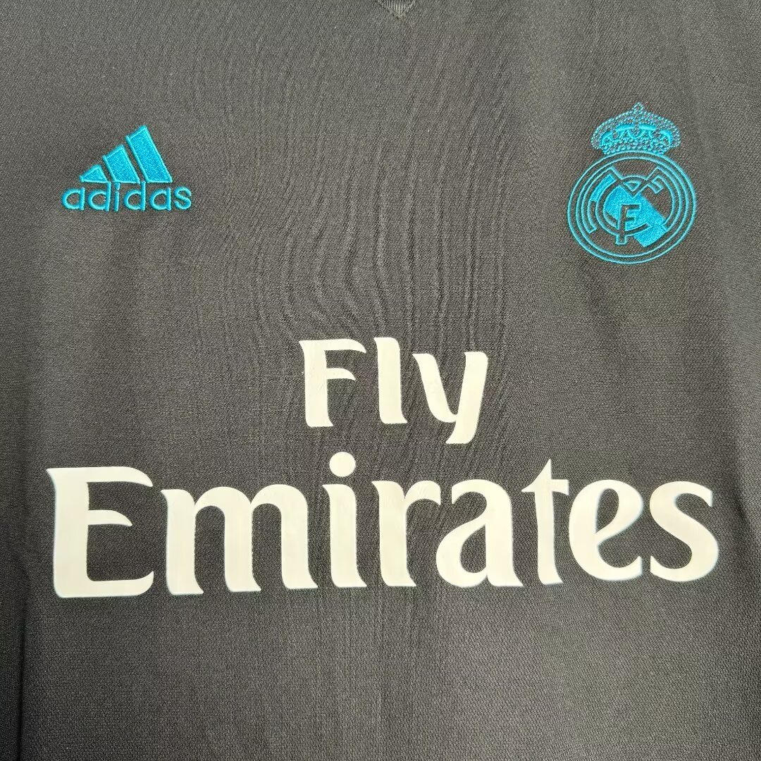 Real Madrid  Retro 2017-2018 away jersey