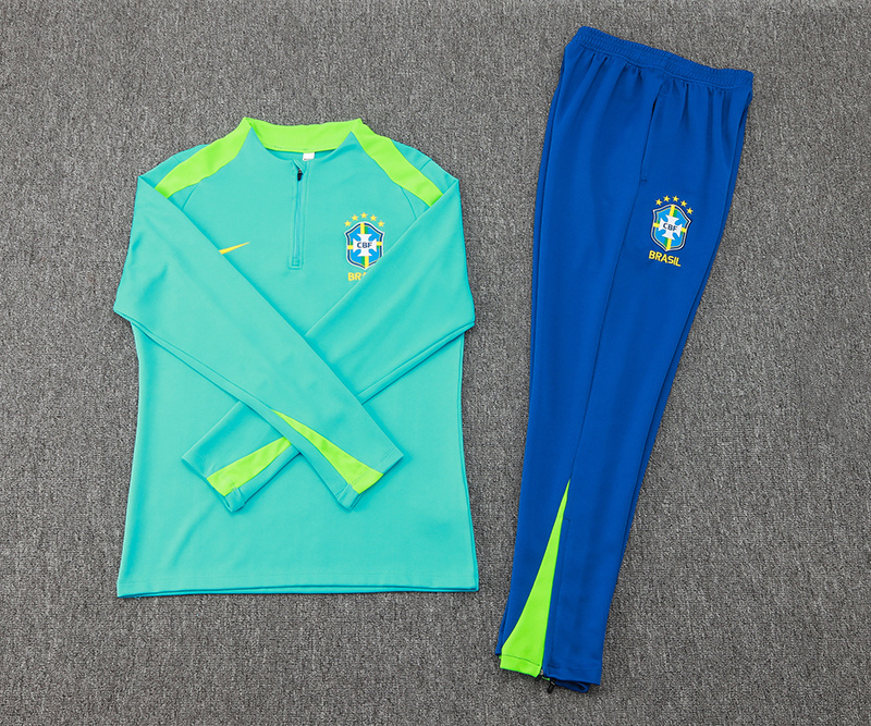 Brazil 24/25 adult long sleeved half zip training suit with top and pants