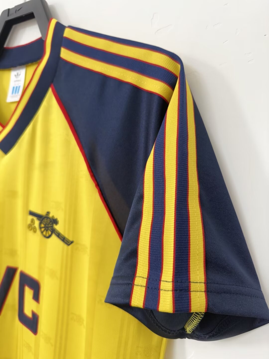 Arsenal Retro 98-00 Away Stadium Jersey