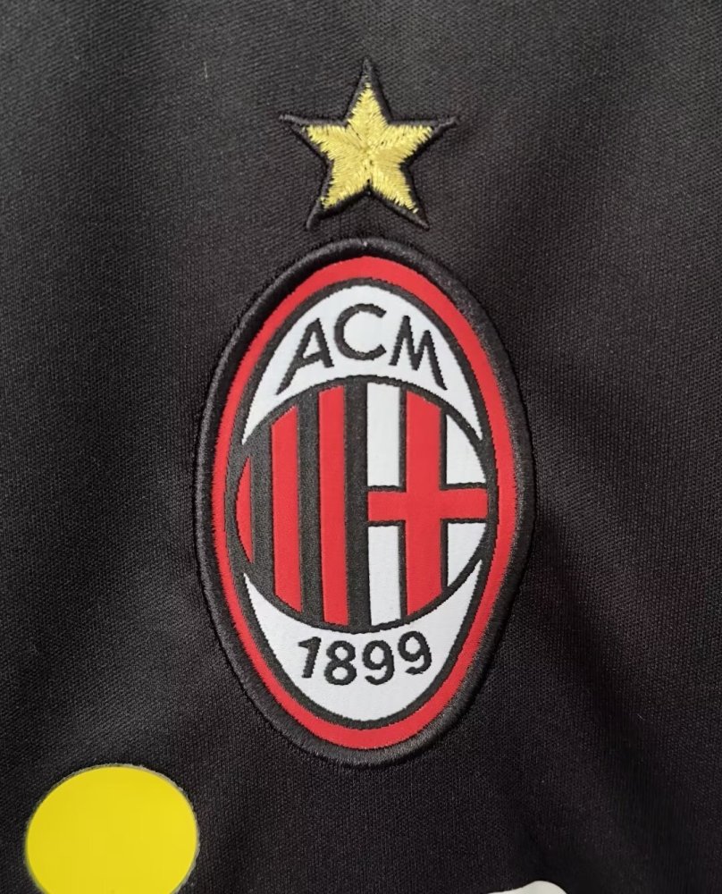 AC Milan Retro 2006-2007 season second jersey