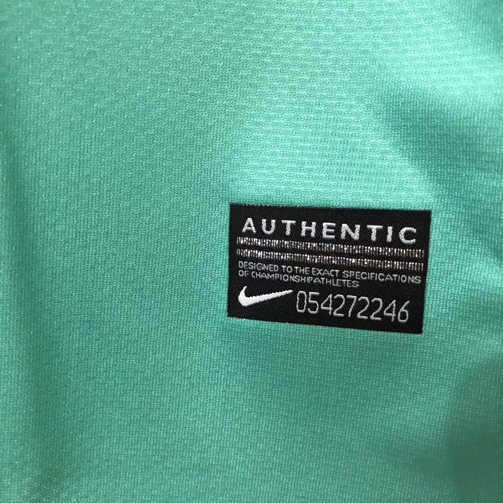 Barcelona Retro 2010-2011 away jersey