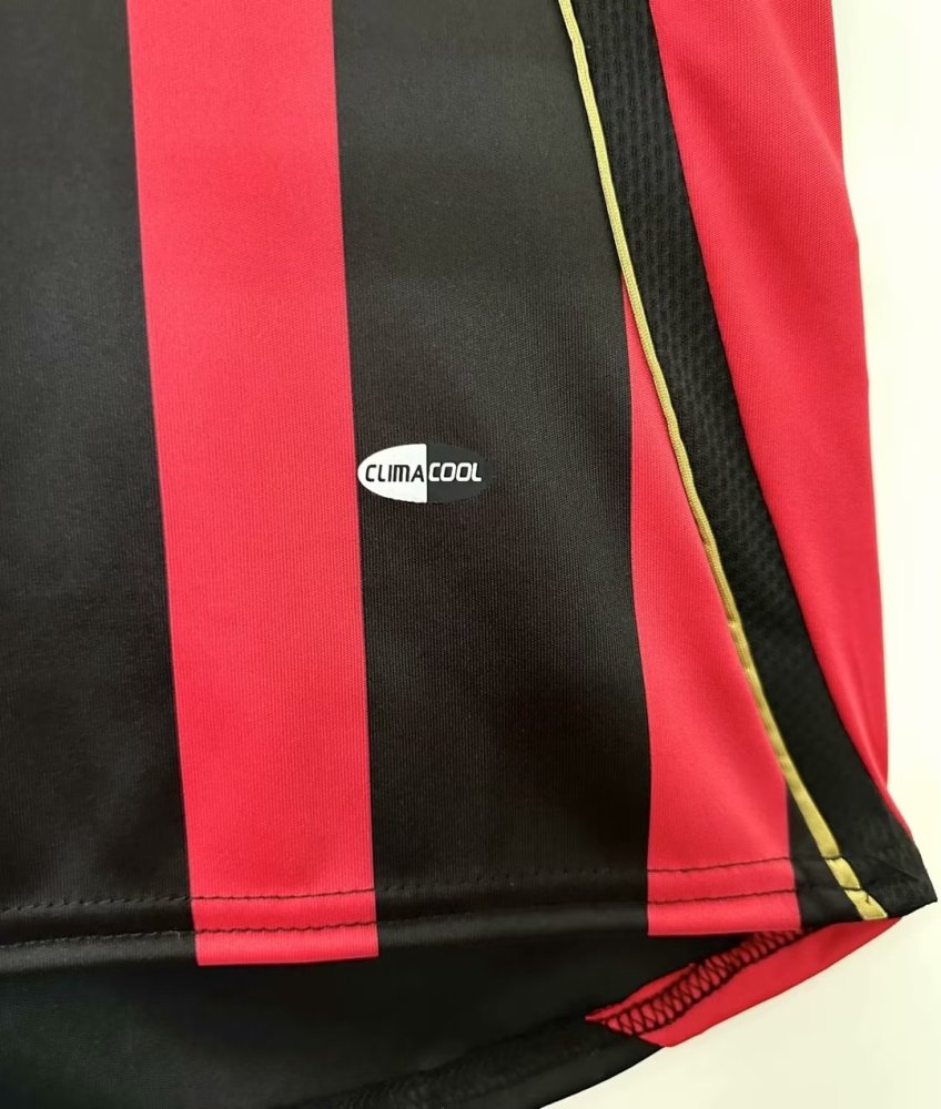 AC Milan Retro 2006-2007 season home jersey