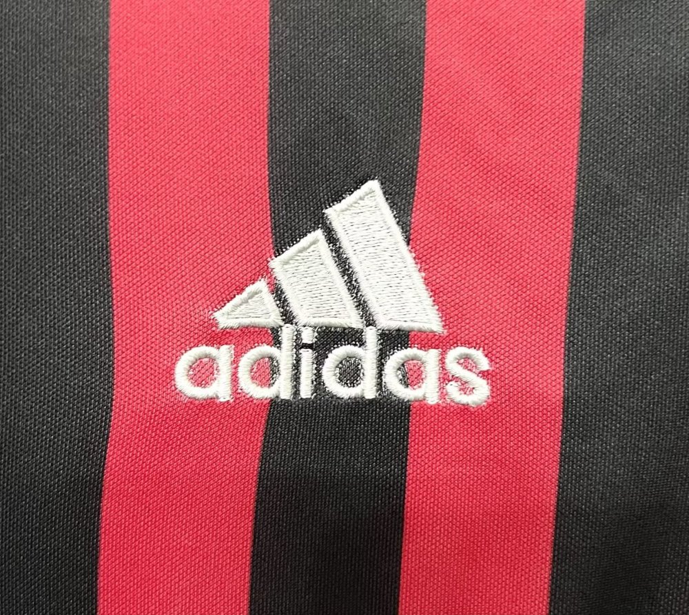 AC Milan Retro 1999-2000 season home jersey