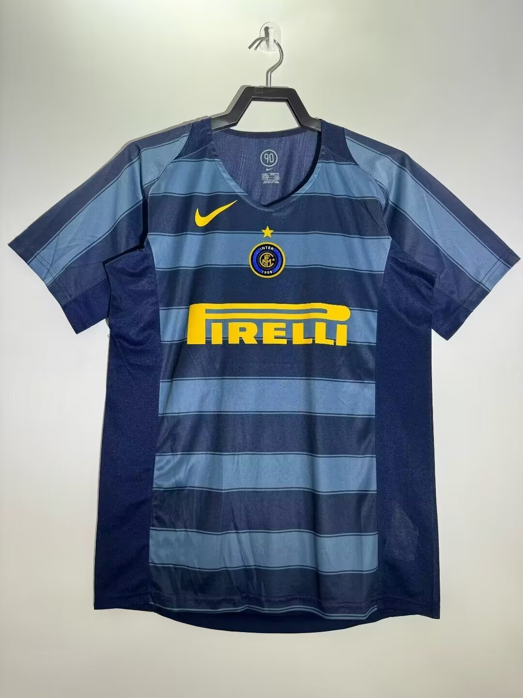 Inter Milan Retro 2004-2005 season second jersey