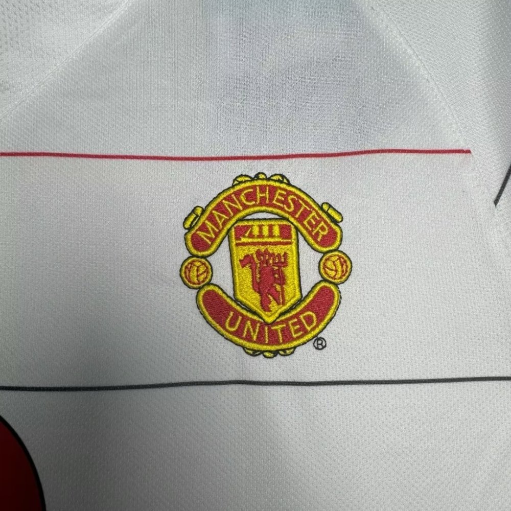 Manchester United Retro 2003-2005 season away jersey