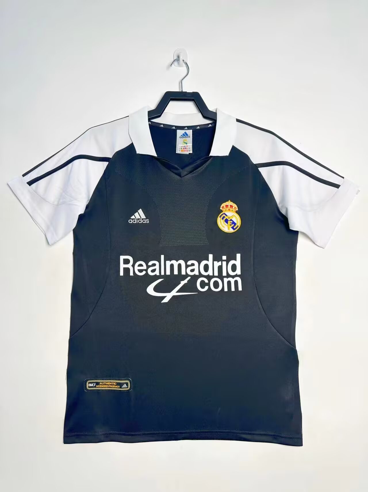 Real Madrid  Retro 2002-2003 away jersey
