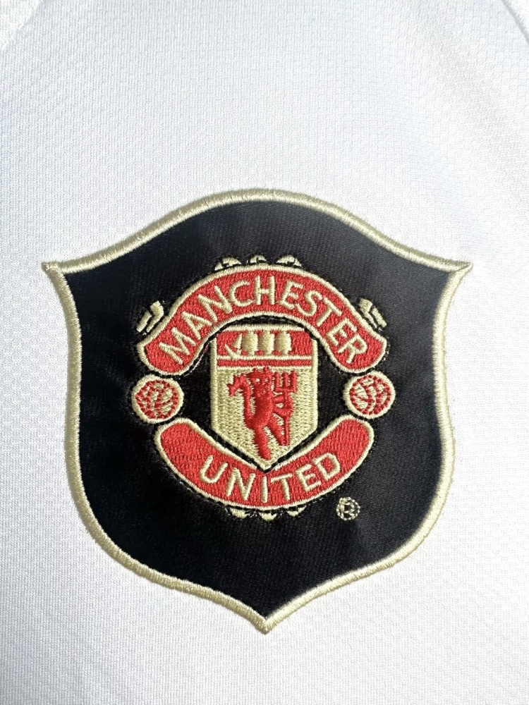 Manchester United Retro 2006-2007 season away jersey