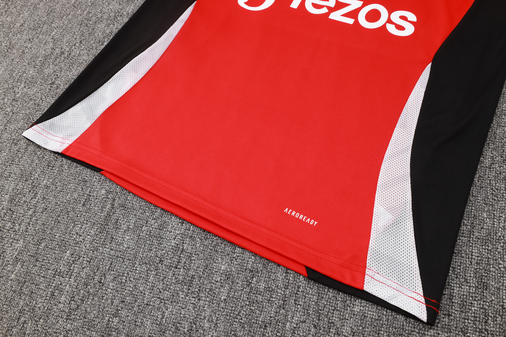 Manchester United 24-25 Adults sleeveless Jersey+Shorts ﻿