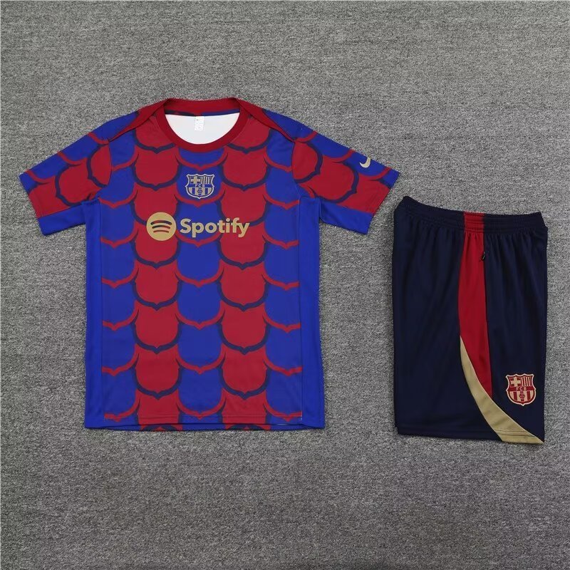Barcelona 24/25 Adults short sleeved training suit with top and pants