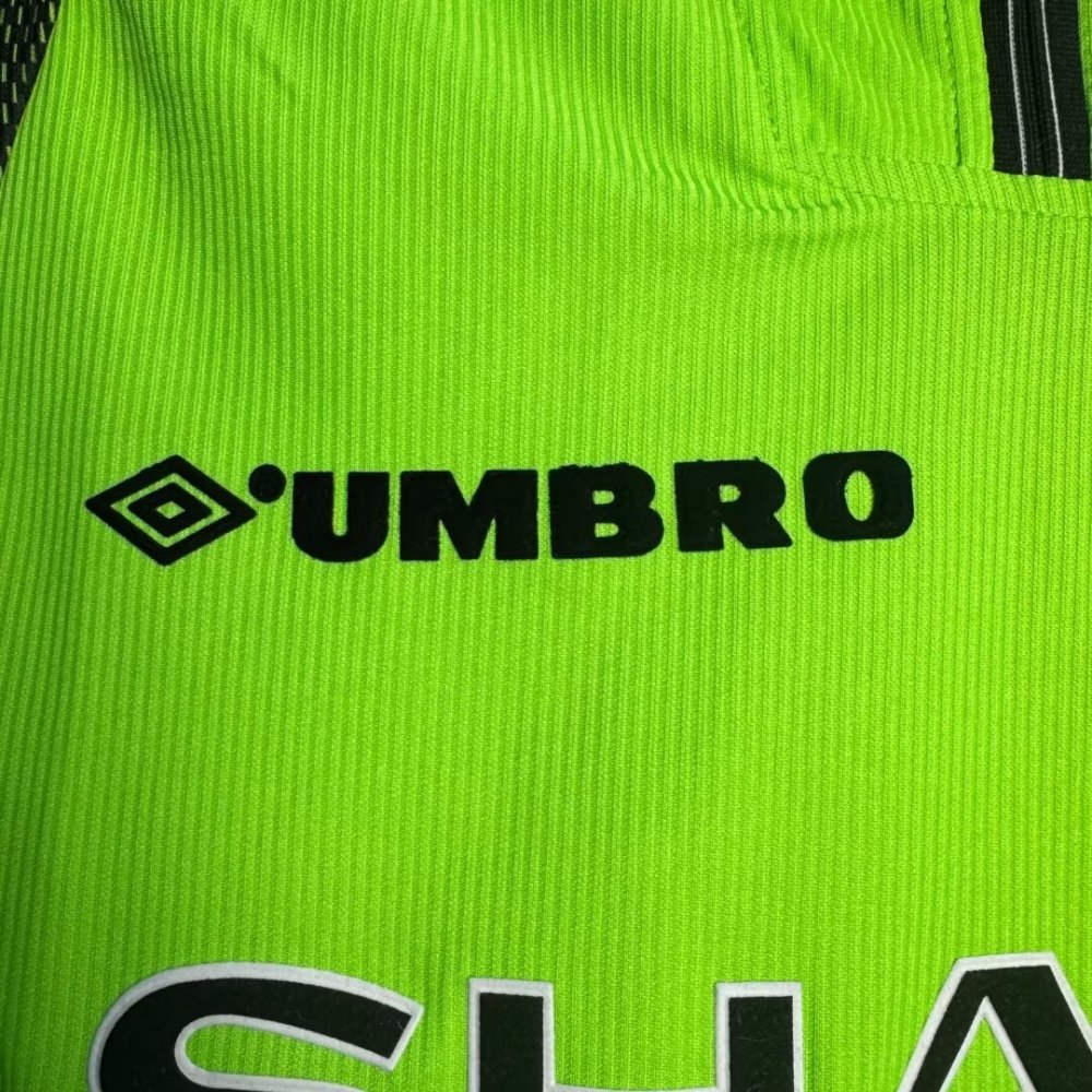 Manchester United Retro 1998-1999 season goalkeeper jersey