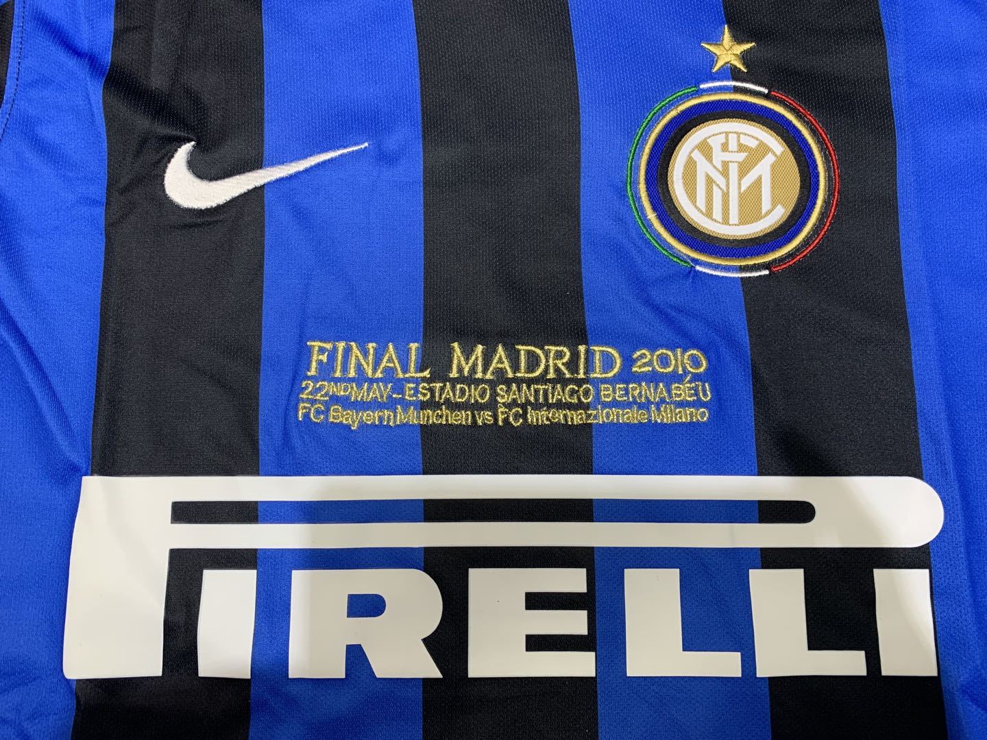 Inter Milan Retro 2010 long home court jersey