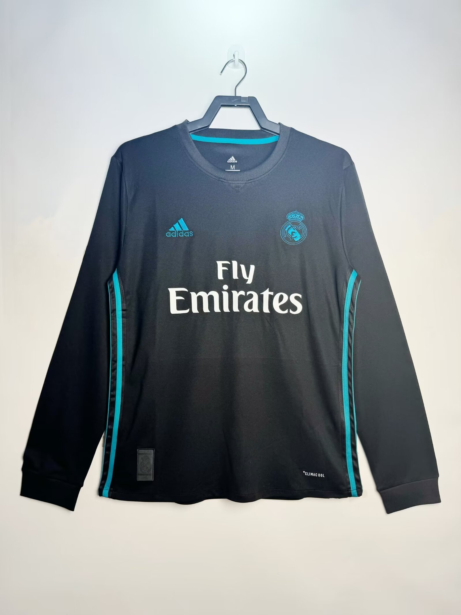 Real Madrid  Retro long sleeves 2017-2018 away jersey