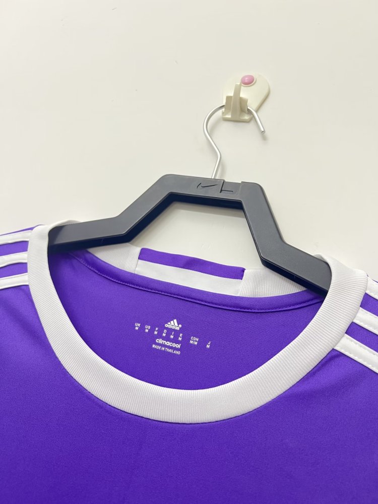 Real Madrid  Retro long sleeves 2016-2017 away jersey