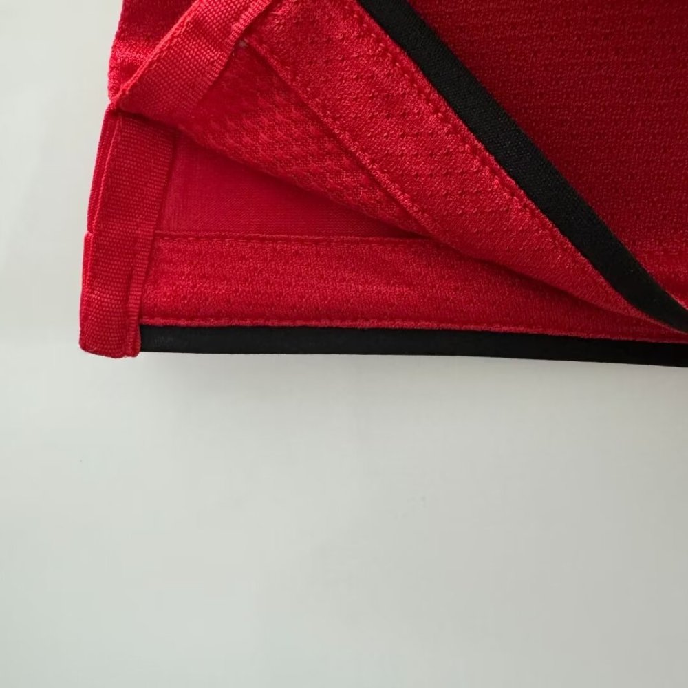 Manchester United Retro 2010-2011 season home jersey
