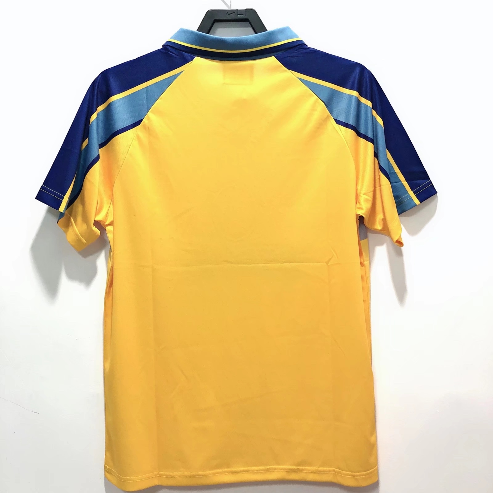 Chelsea Retro 1995-1997 season away jersey