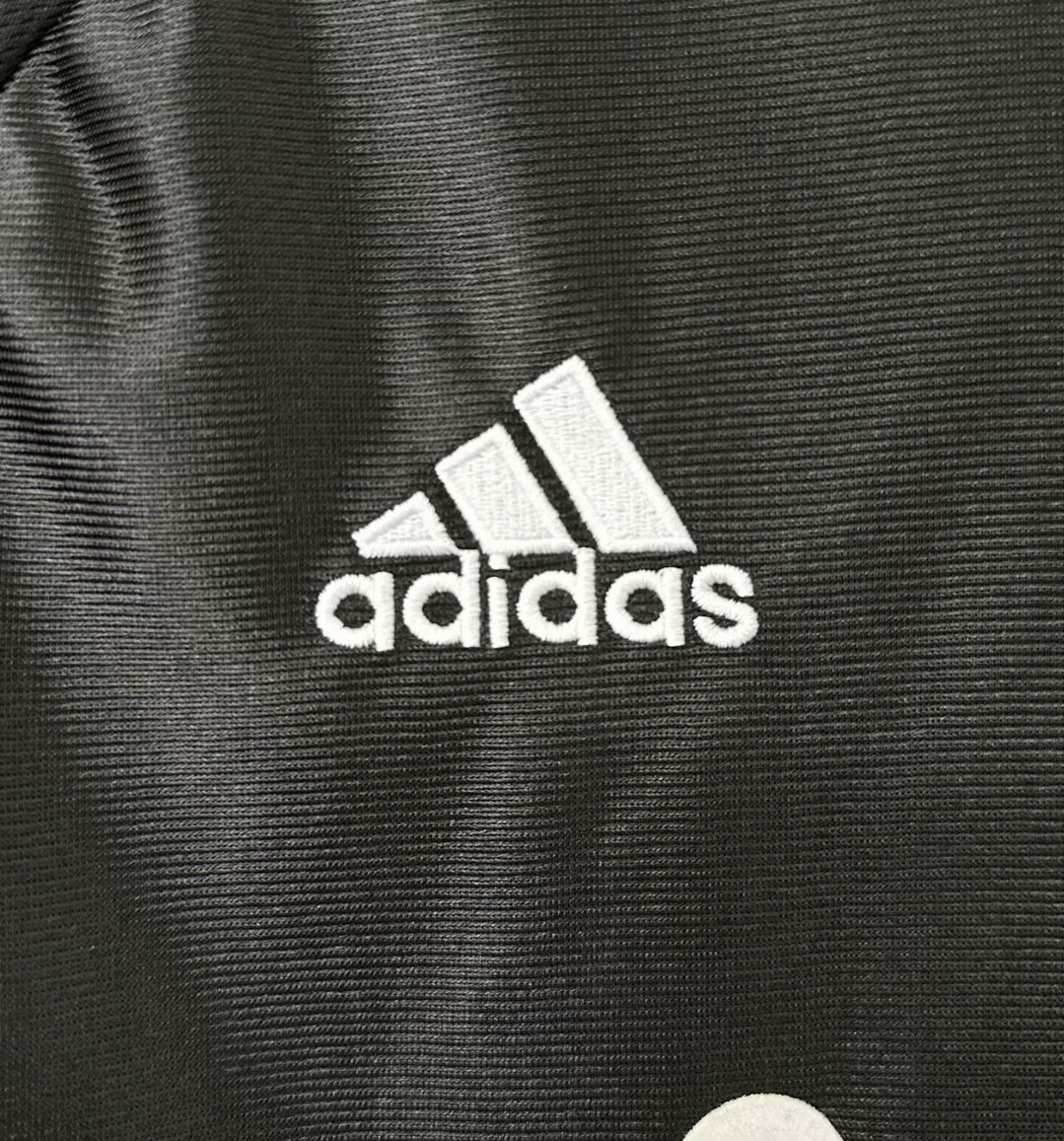Real Madrid  Retro1999- 2001 Away jersey