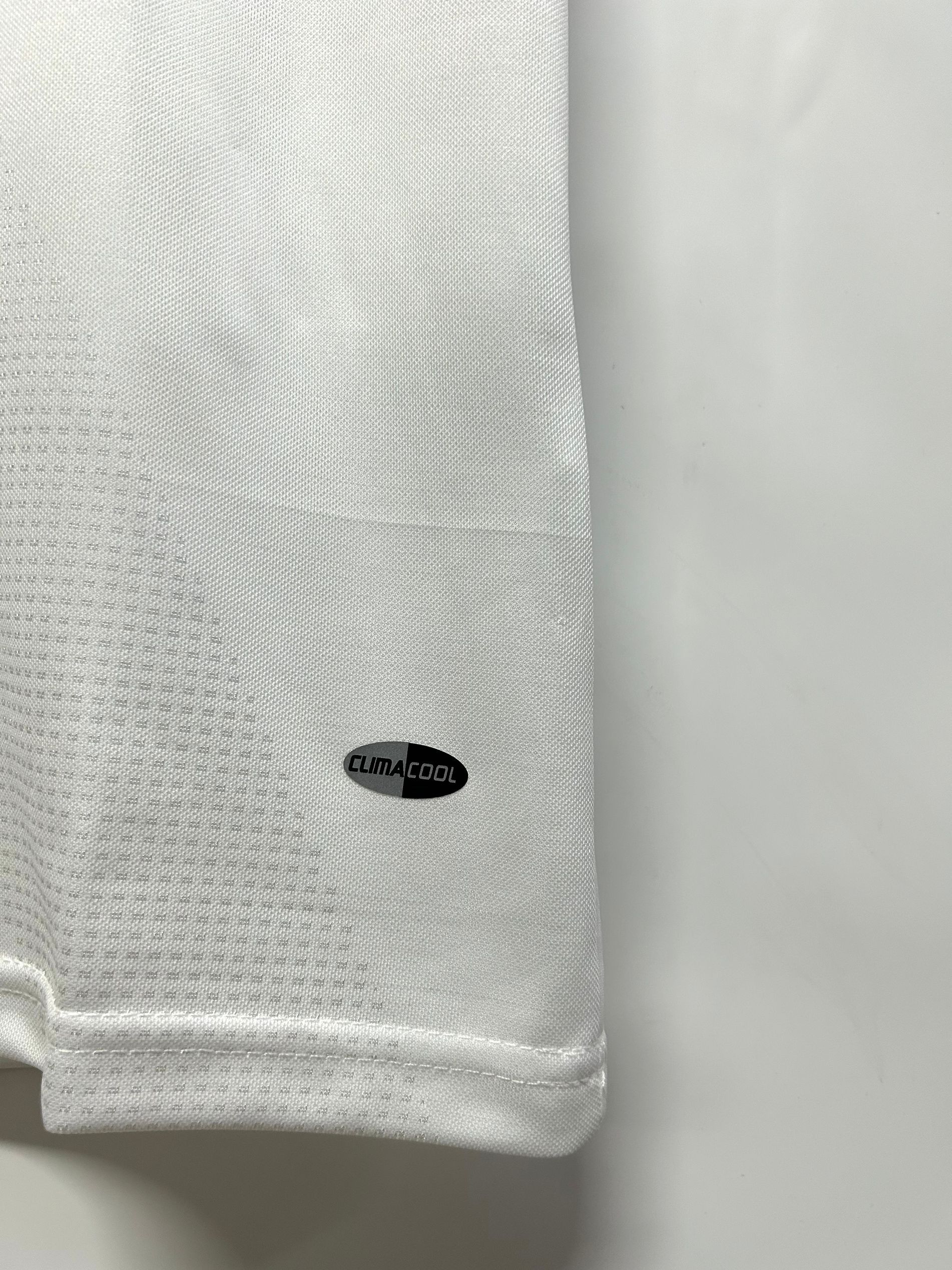 Real Madrid Retro 2008-2009 home court jersey