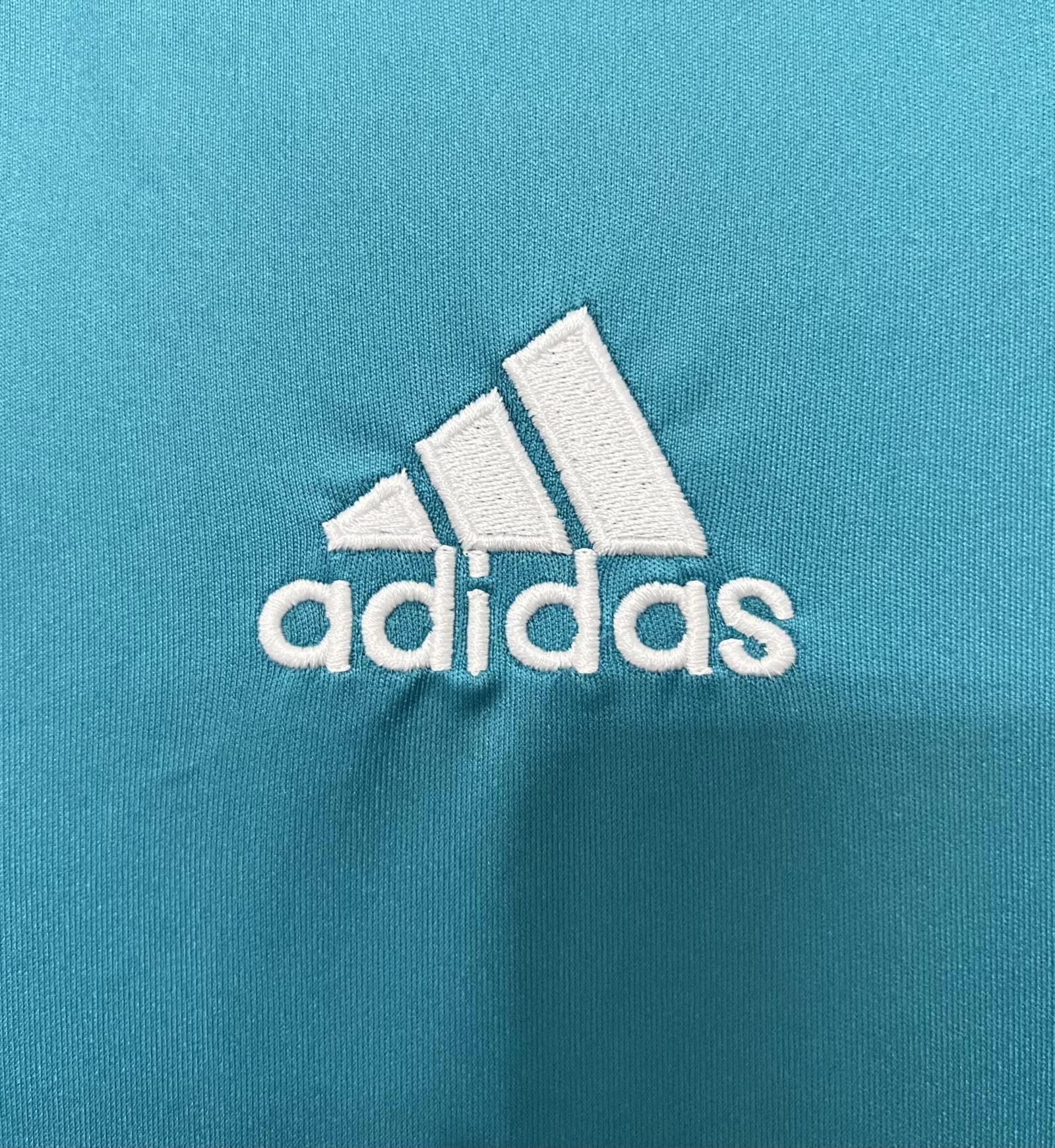 Real Madrid  Retro 2017-2018 Second away game  jersey