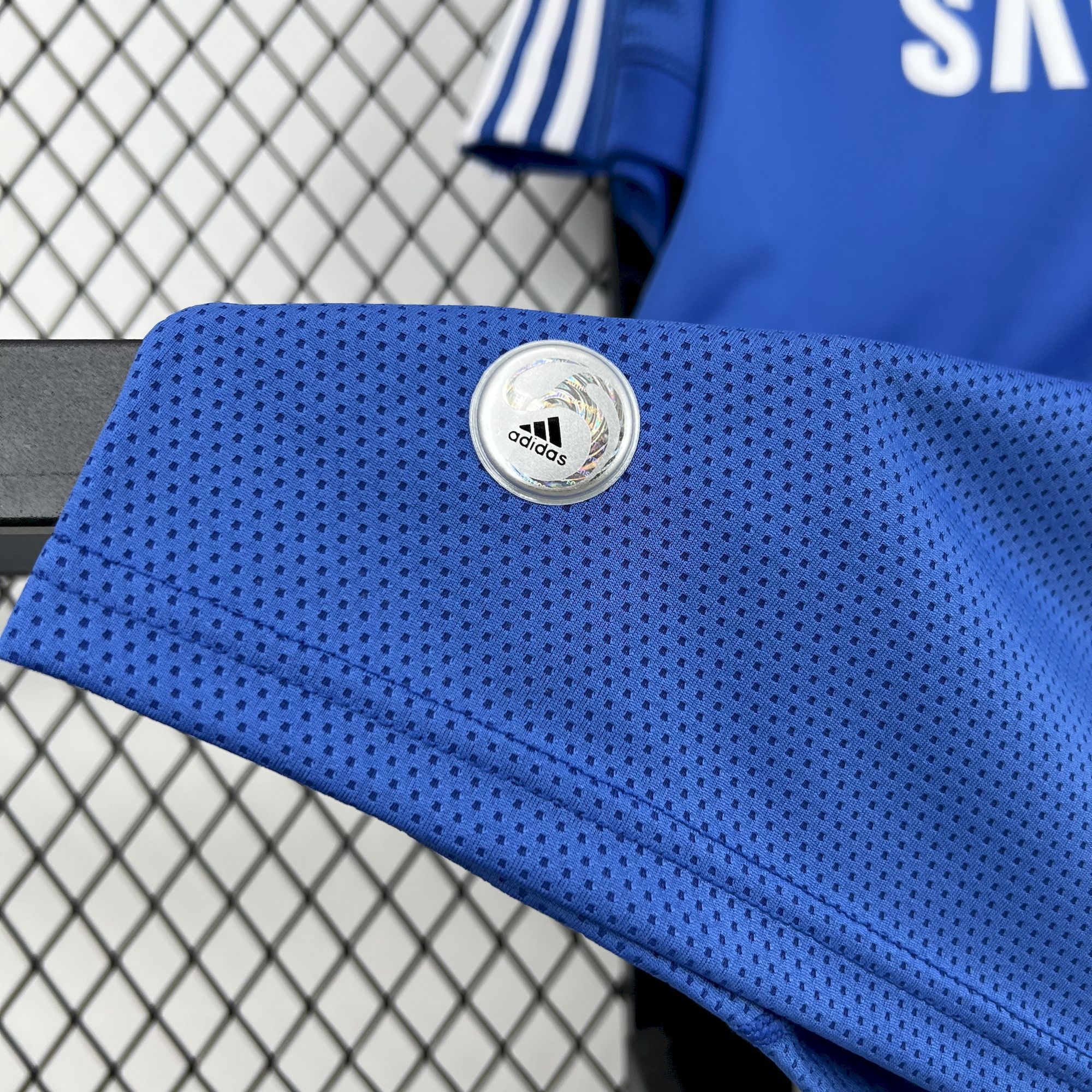 Chelsea Retro 2009-2010 Season Home Jersey