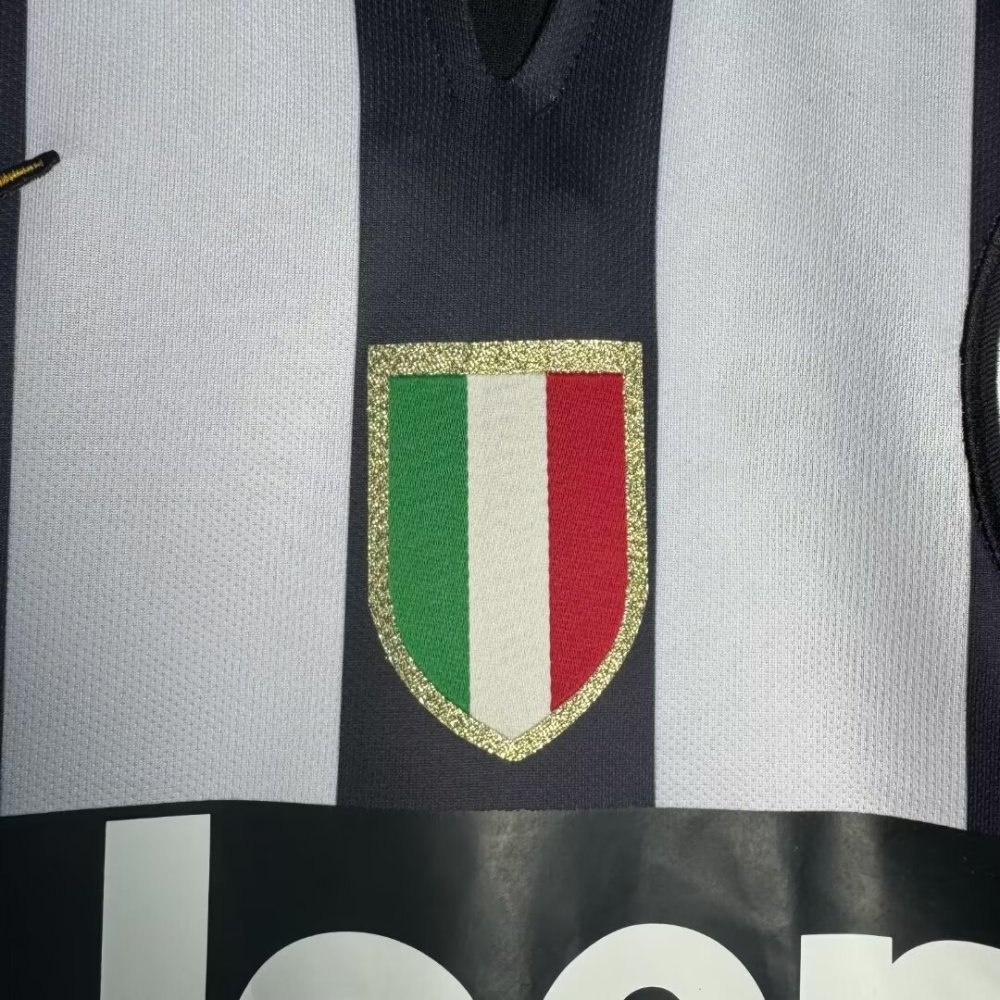 Juventus retro 2014-2015 season home long sleeved jersey