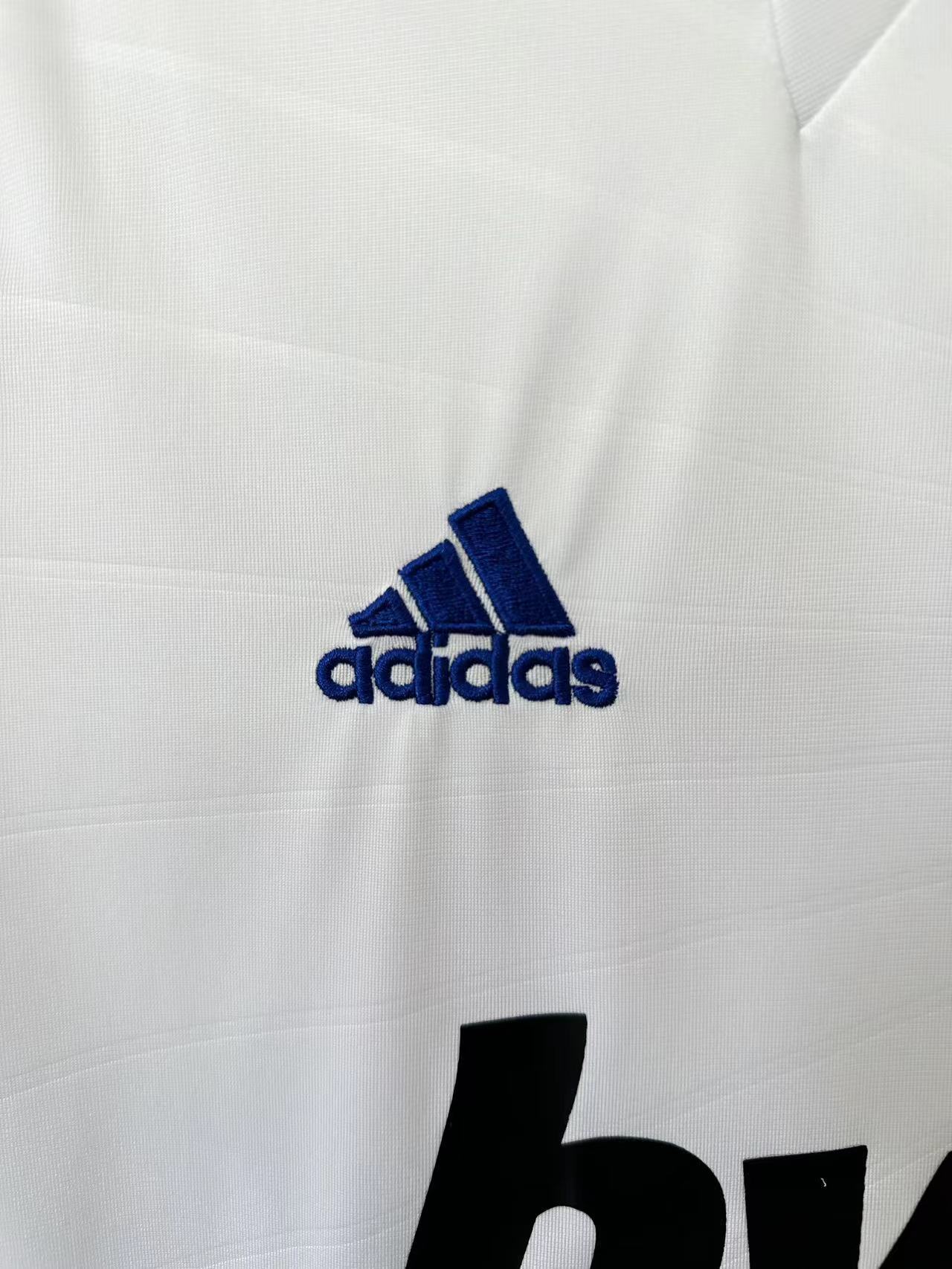 Real Madrid Retro 2010-2011 home court jersey