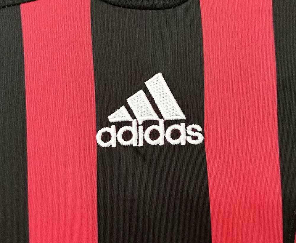 AC Milan Retro 2006-2007 season home jersey