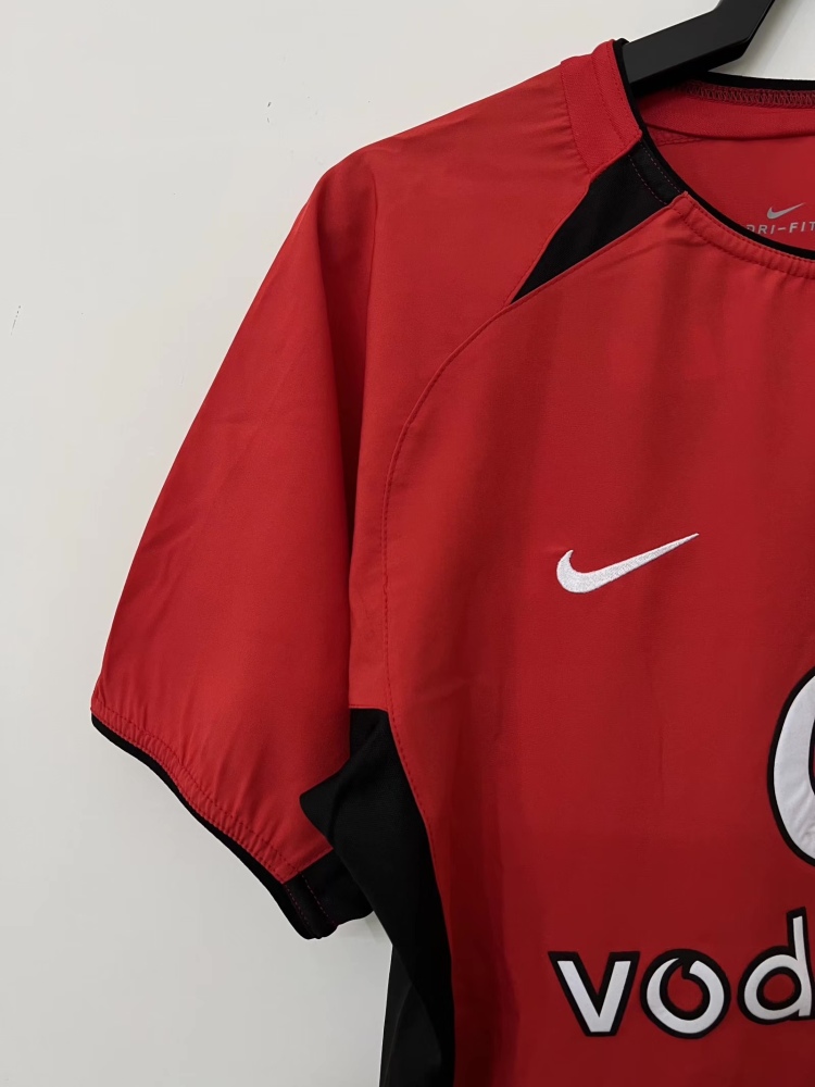Manchester United Retro 2002-2004 season home jersey