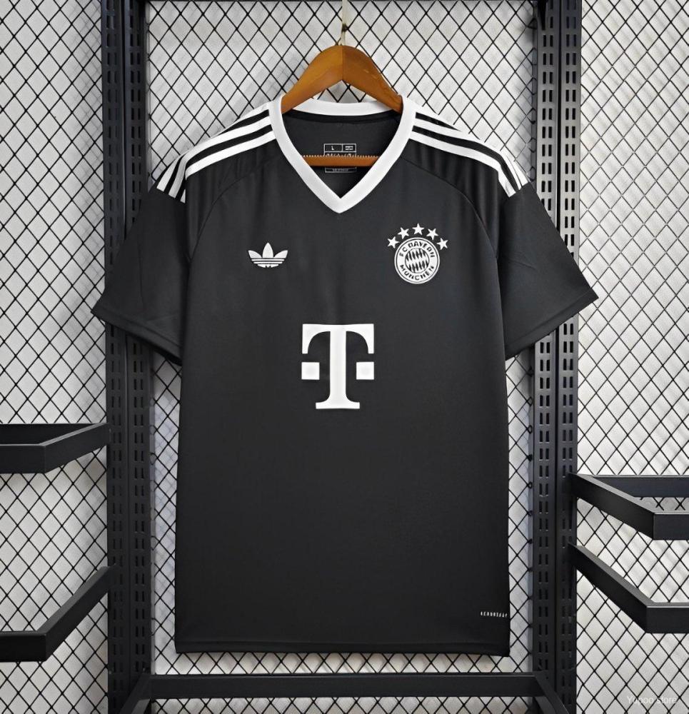 Bayern Munich 24/25 Black Goalkeeper Jersey- Fans Version