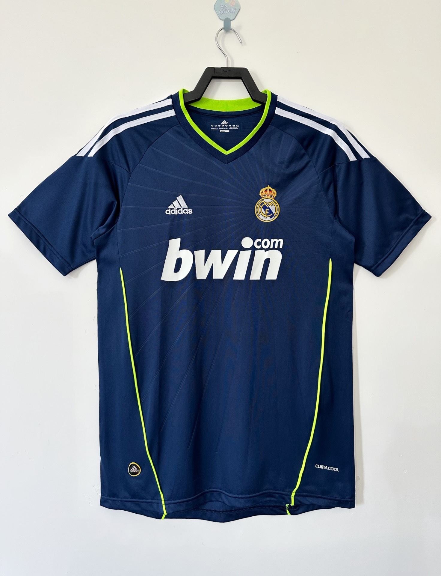Real Madrid  Retro1999- 2001 Away jersey