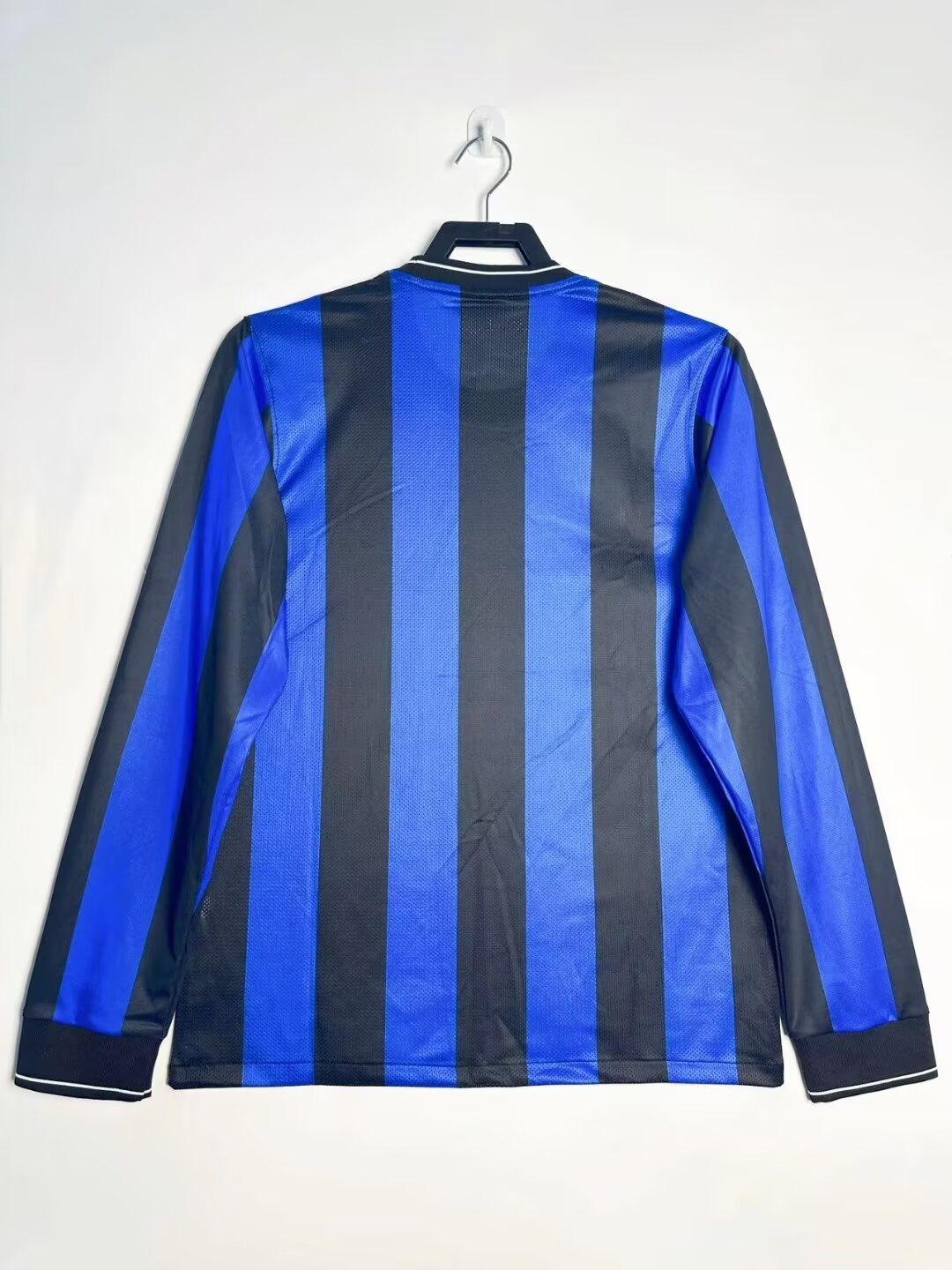 Inter Milan Retro 2010 long home court jersey