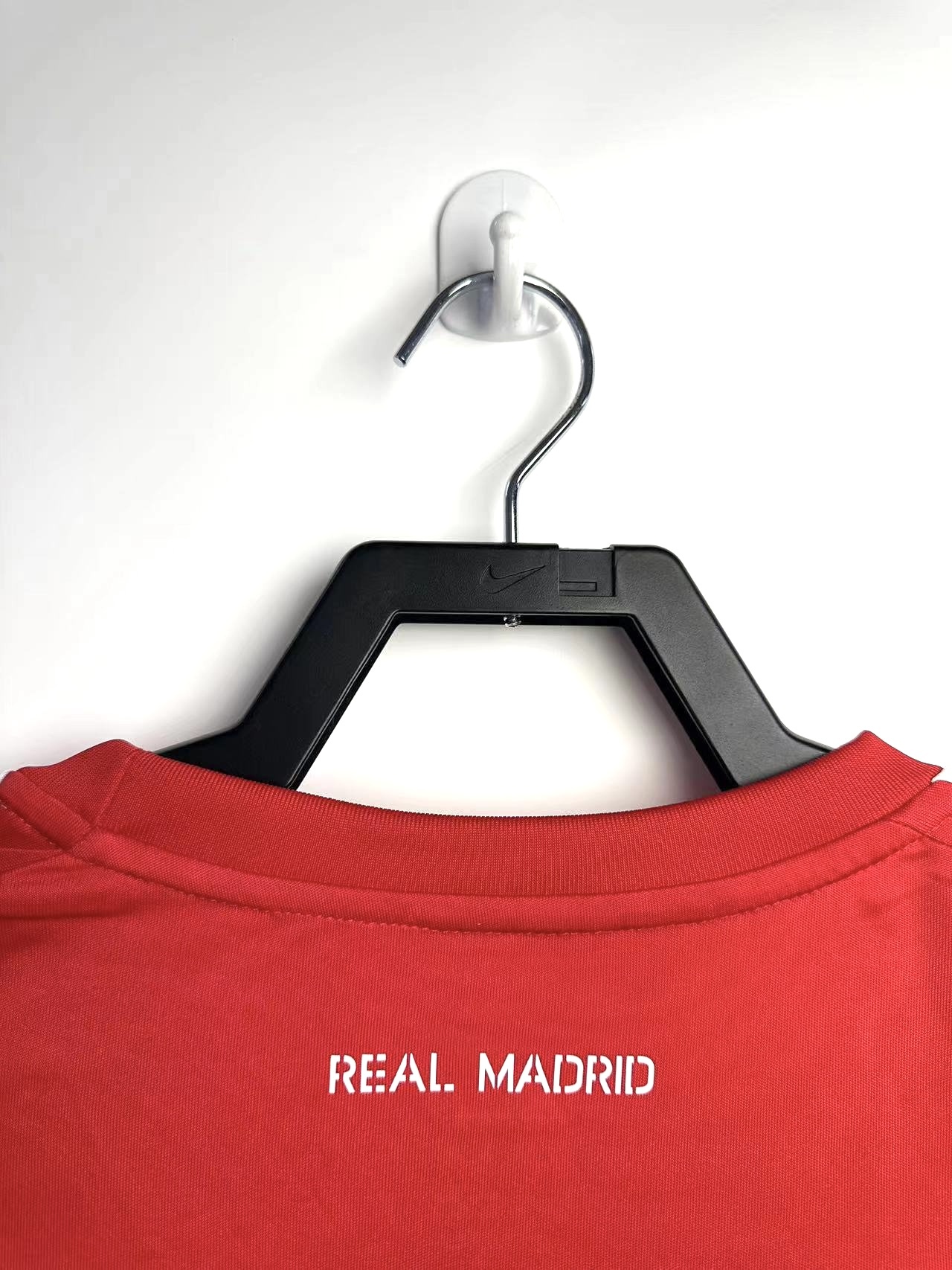 Real Madrid  Retro long sleeves 2011-2012 away jersey