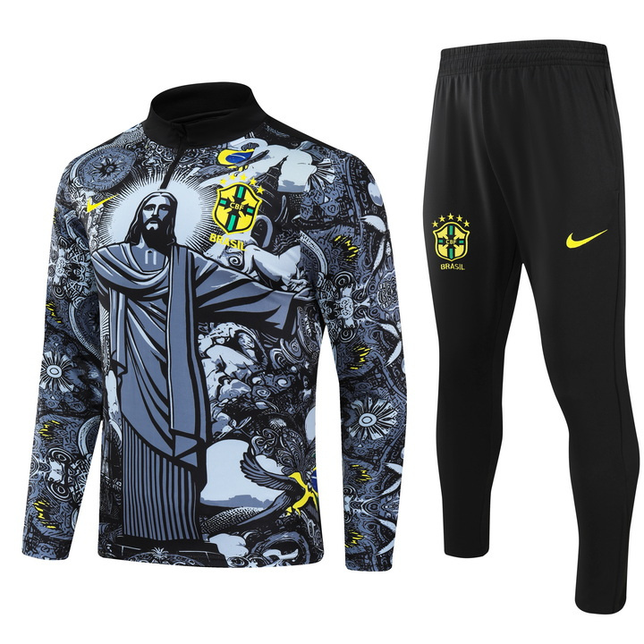 Brazil 24/25 adult long sleeved half zip training suit with top and pants