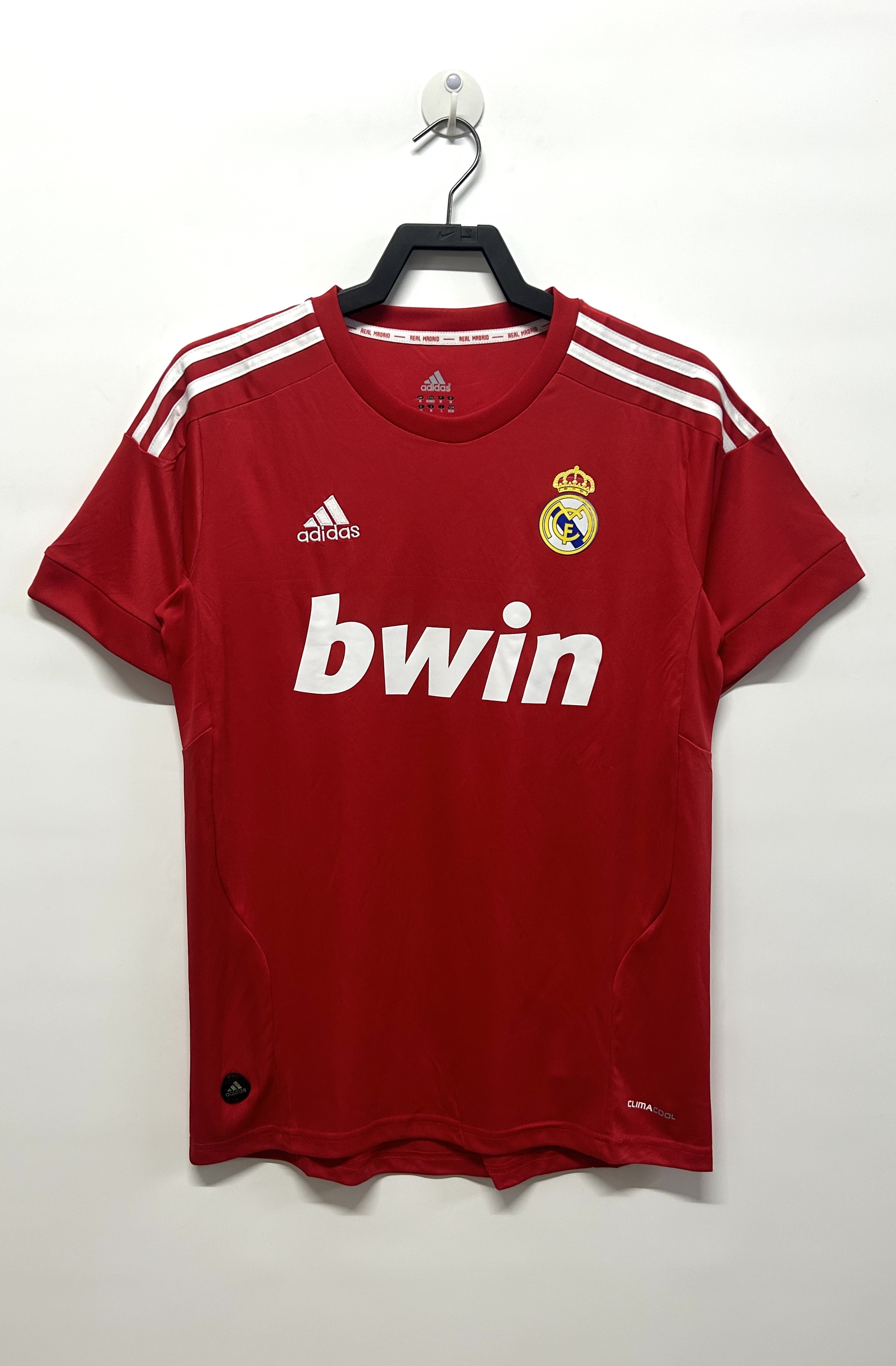 Real Madrid  Retro 2011-2012 Yellow Goalkeeper