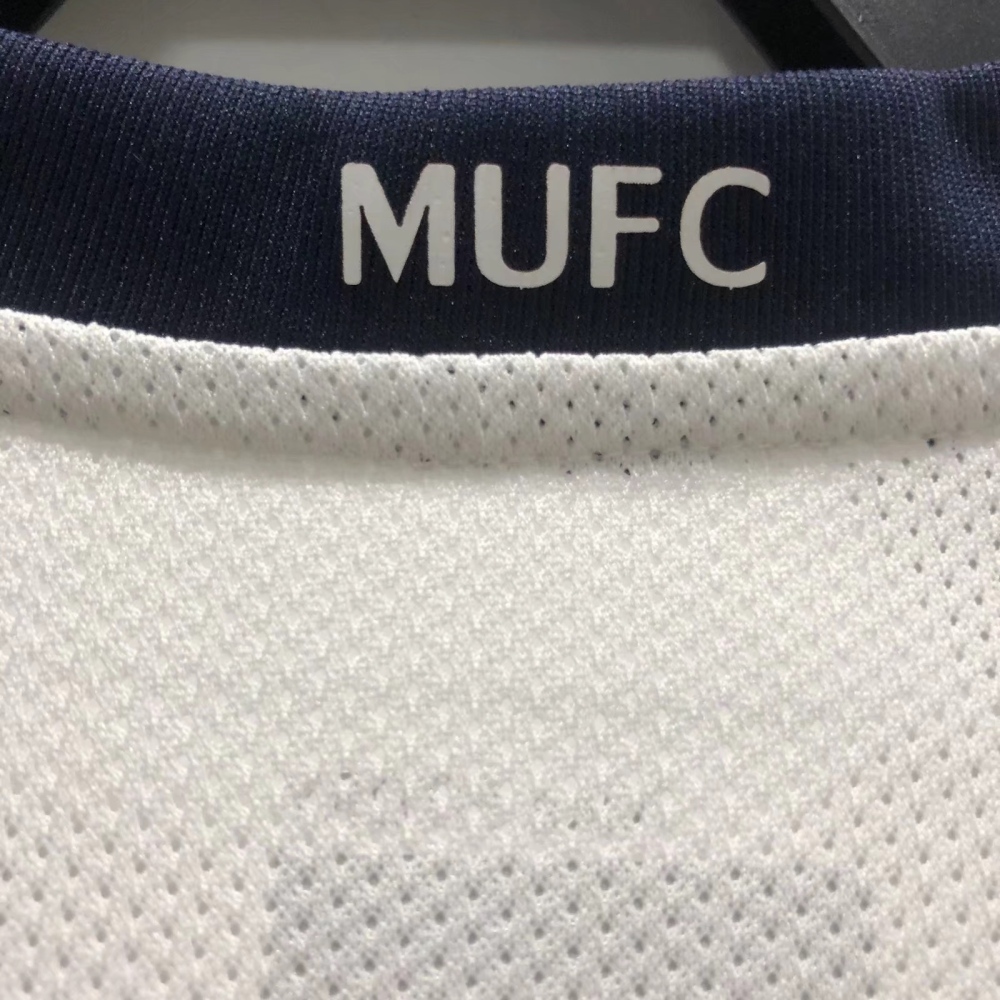 Manchester United UEFA Retro 2008-2009 season away jersey