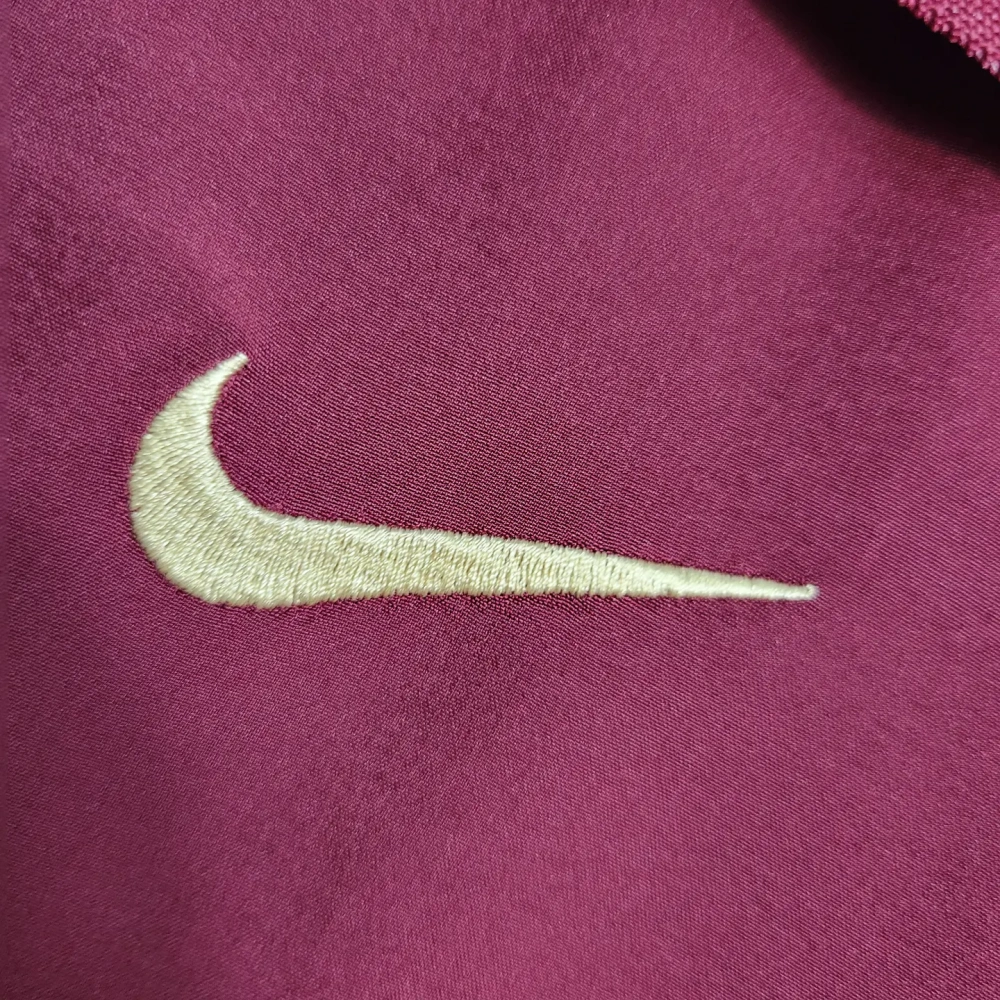 Arsenal Retro 05-06 Home Stadium Jersey