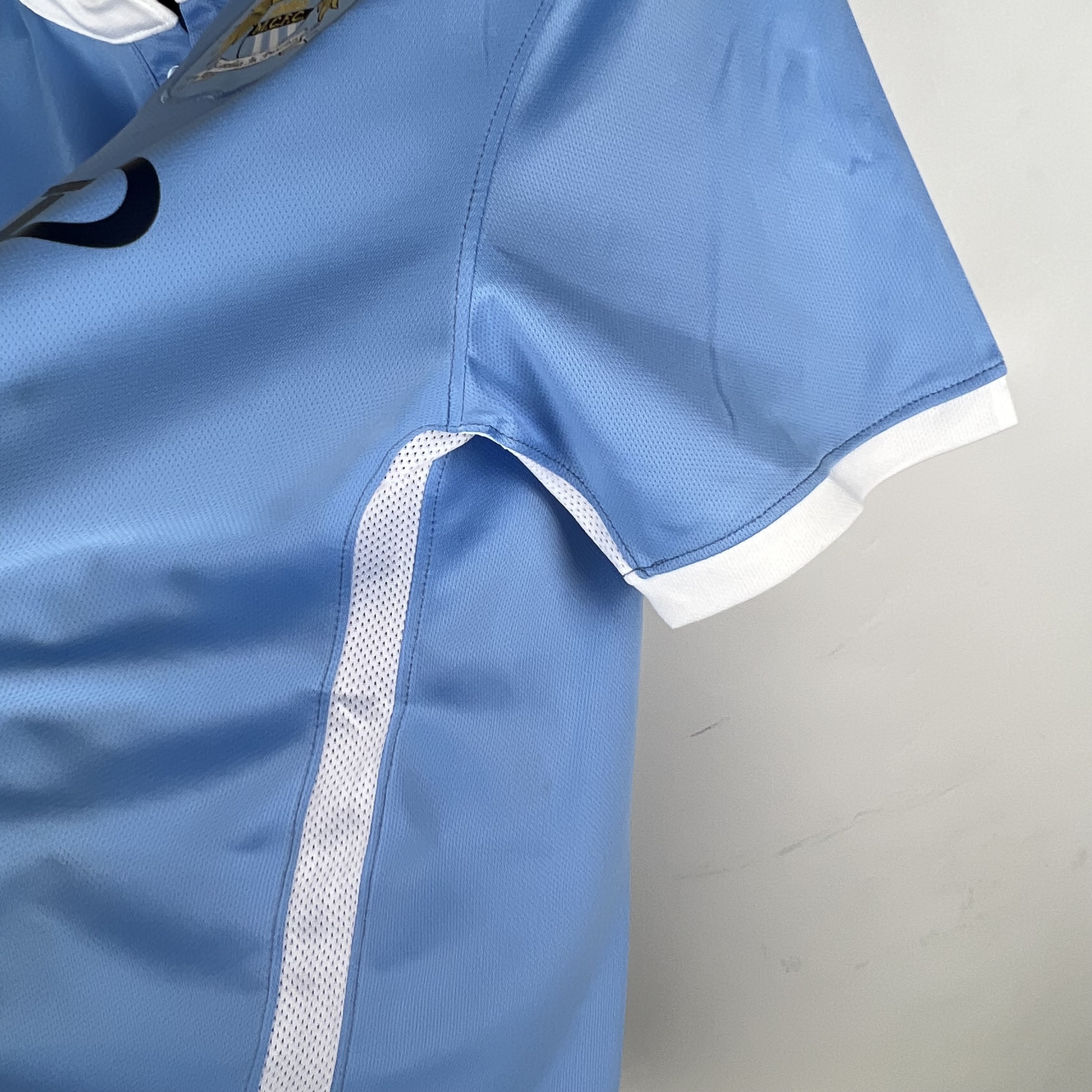 Manchester City Retro 15-16 Home Stadium Jersey