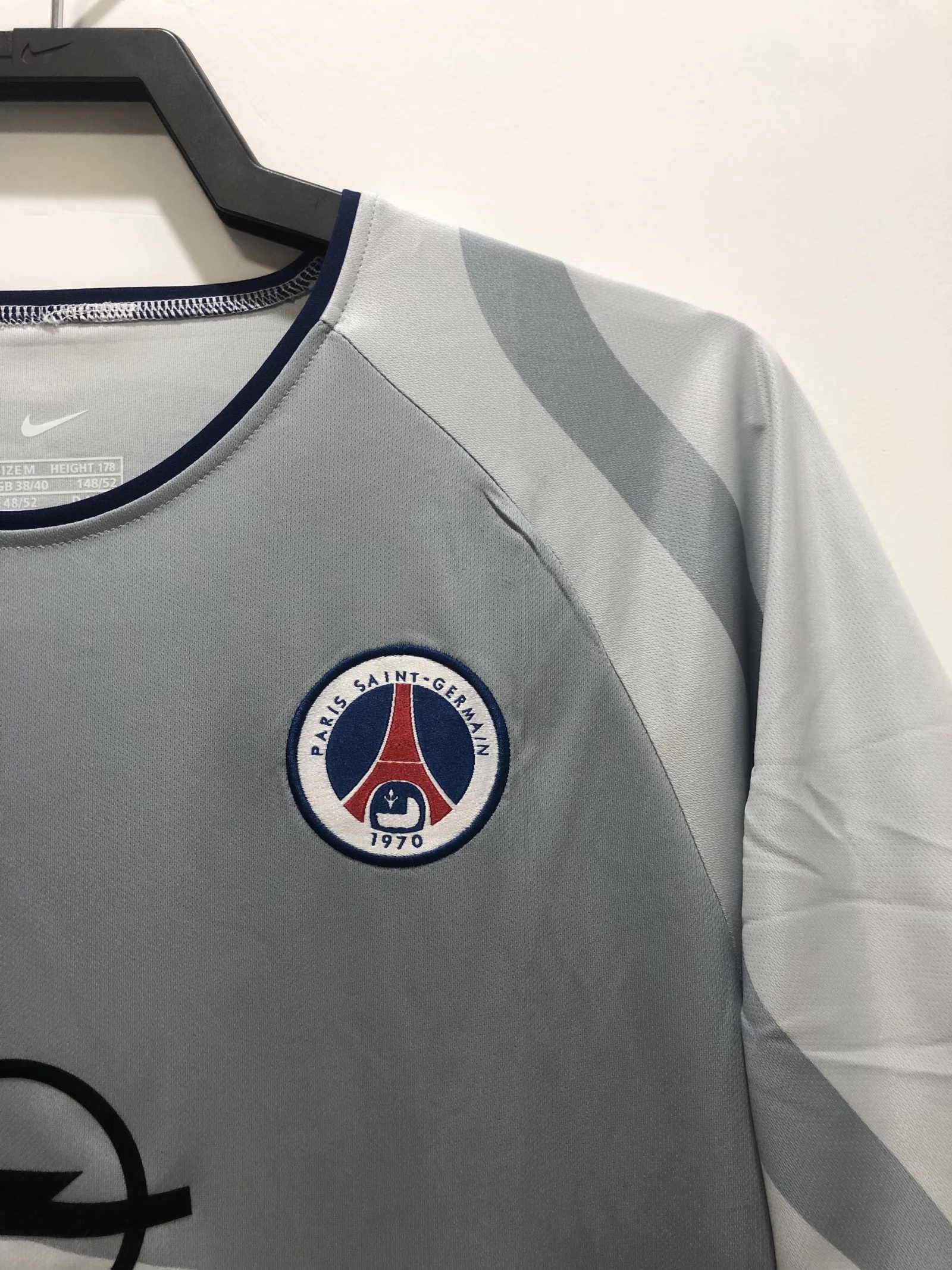 PSG 2001 away jersey