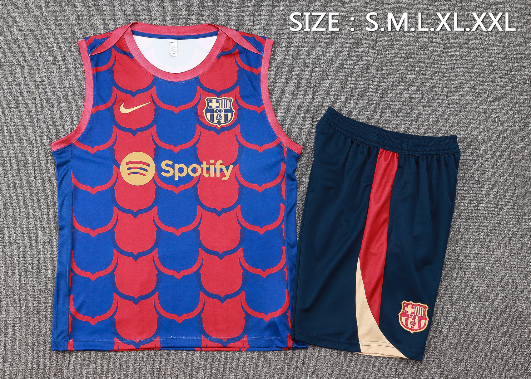 Barcelona 24/25 Adults short sleeved training suit with top and pants
