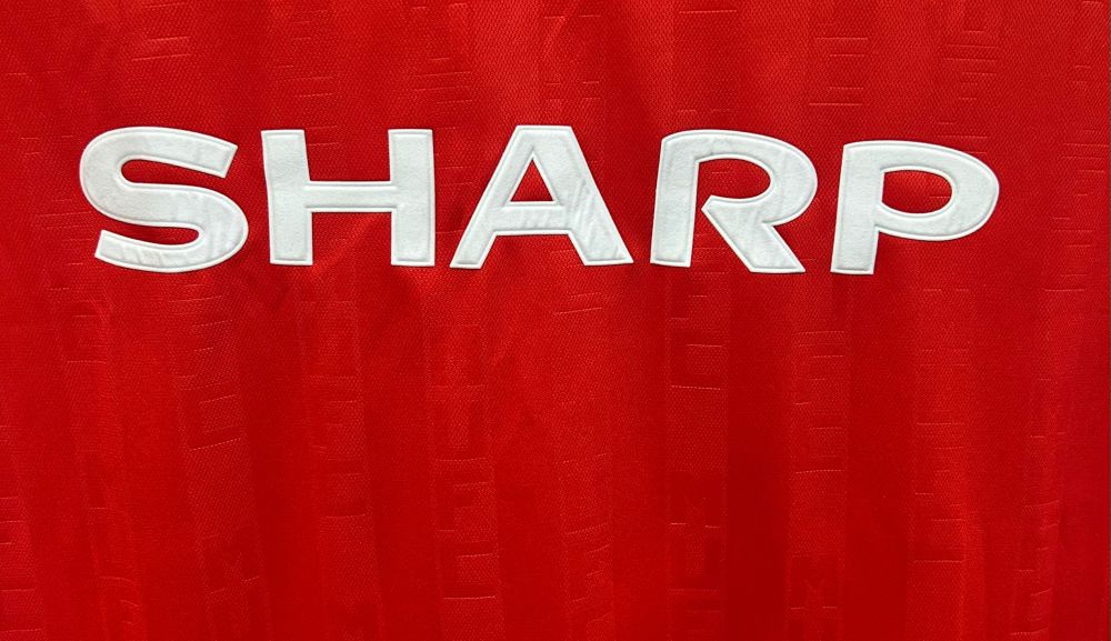 Manchester United Retro 1998-2000 season home jersey