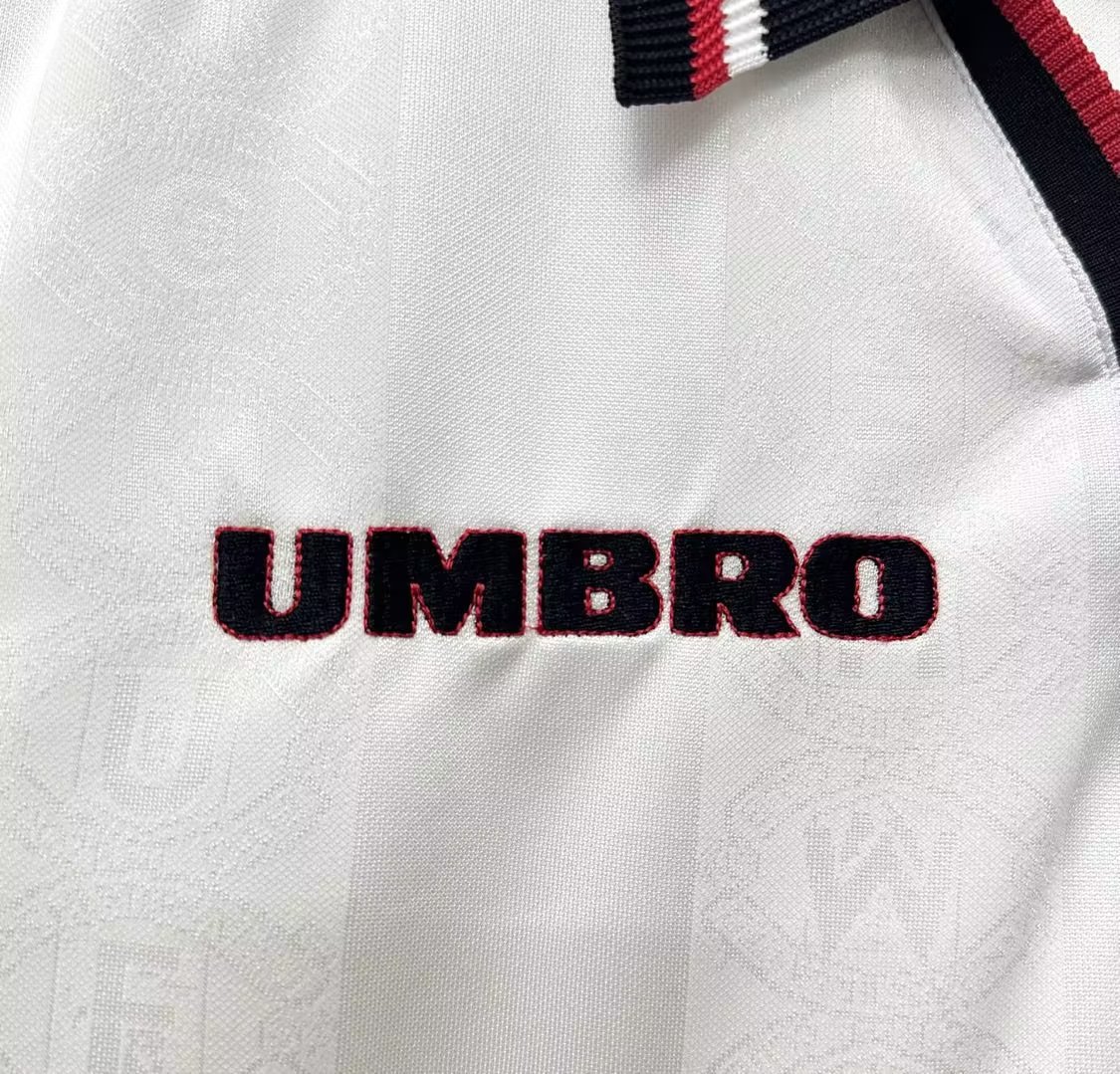 Manchester United Retro 1998 season away jersey