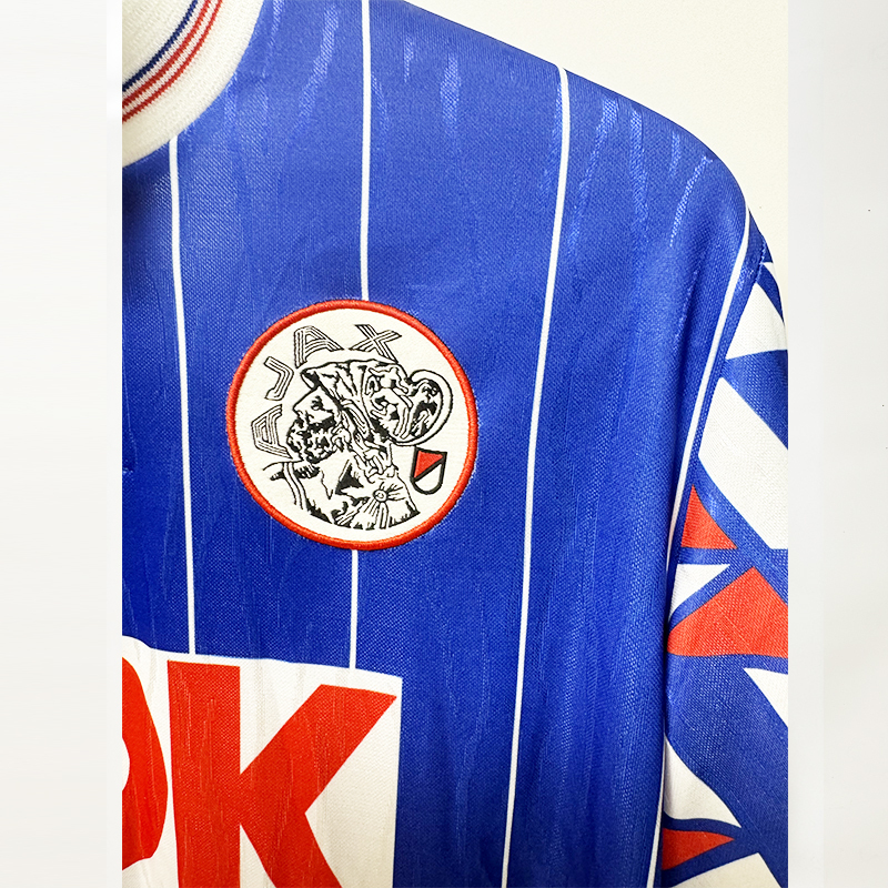 Ajax retro 1989-2000 season away long-sleeve jersey.