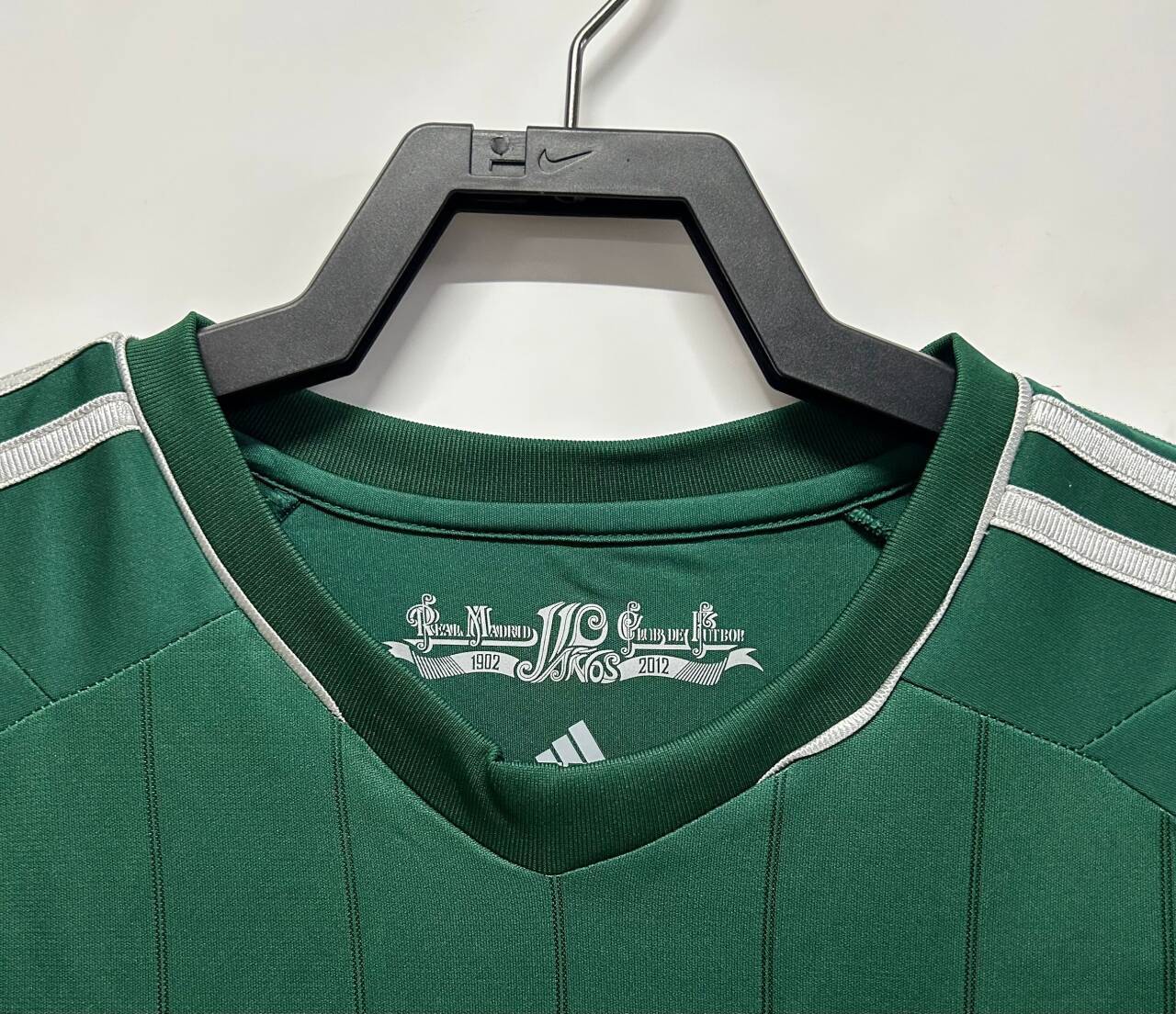 Real Madrid  Retro 2012-2013  away jersey